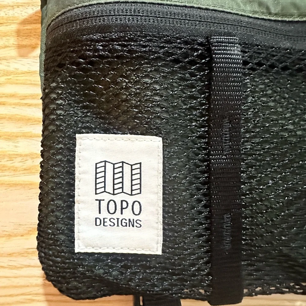 Topo Designs Mountain Hiking Accessory Crossbody Shoulder Bag Army Green Mesh - Picture 3 of 7